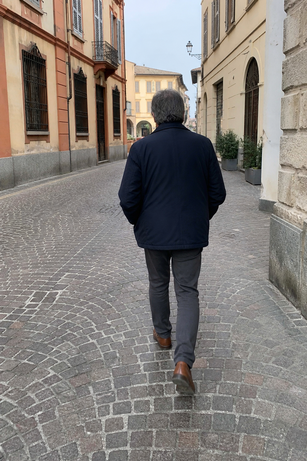 Prima, camminava e basta.